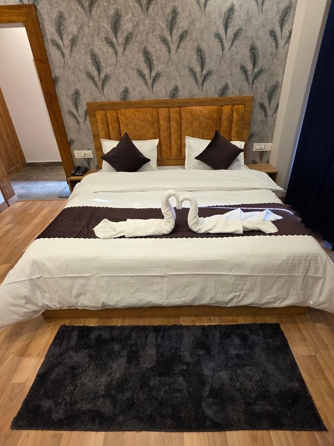 Premium bedding and signature towel art